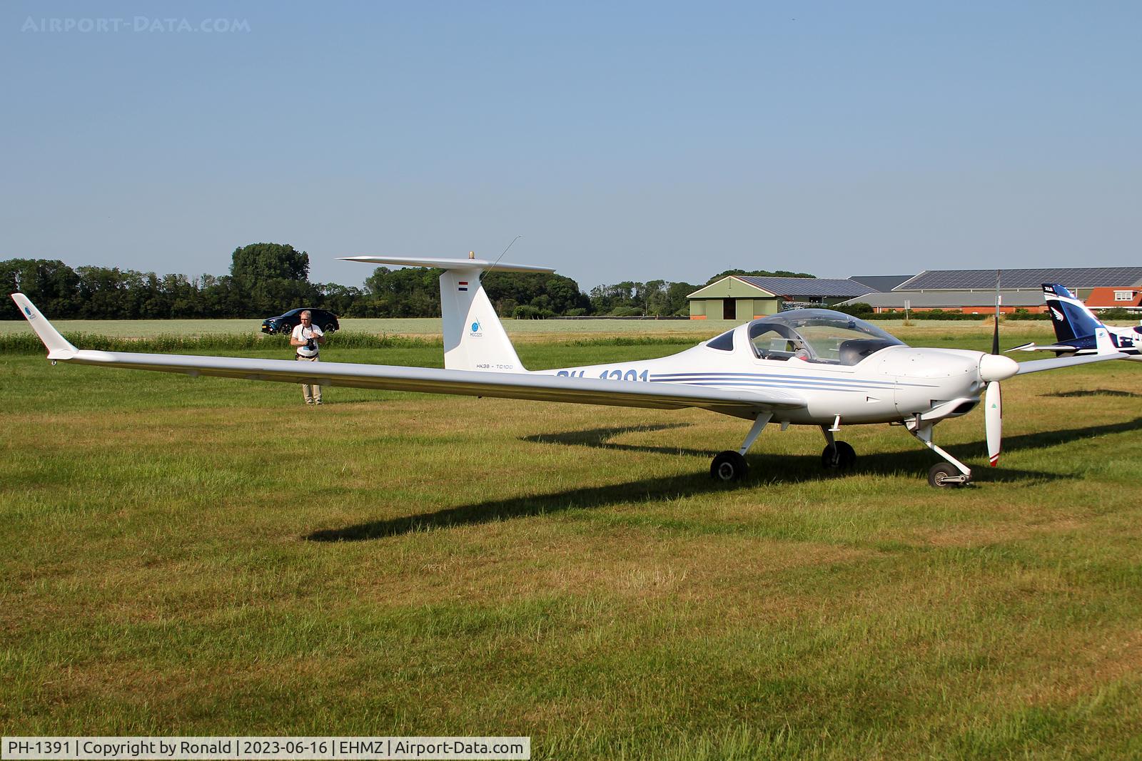 PH-1391, Diamond HK-36TC-100 Super Dimona C/N 36810, at ehmz