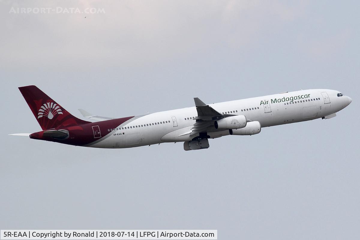 5R-EAA, 2000 Airbus A340-313X C/N 319, at cdg
