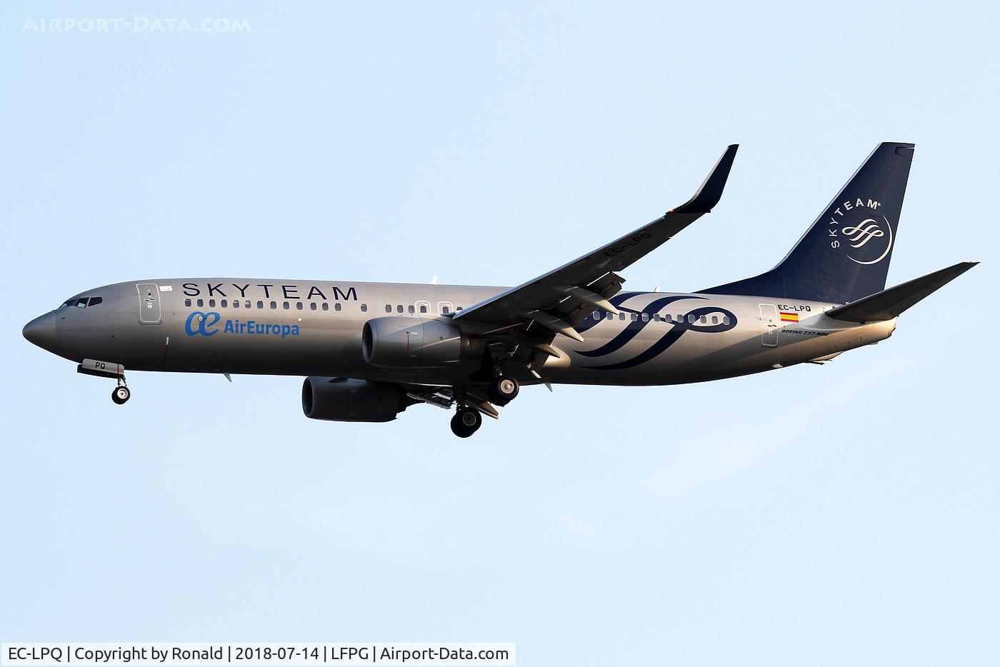 EC-LPQ, 2012 Boeing 737-85P C/N 35496, at cdg