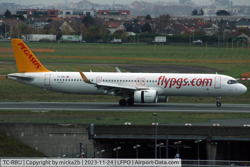 TC-RBU, 2022 Airbus A321-251NX C/N 10917, Taxiing