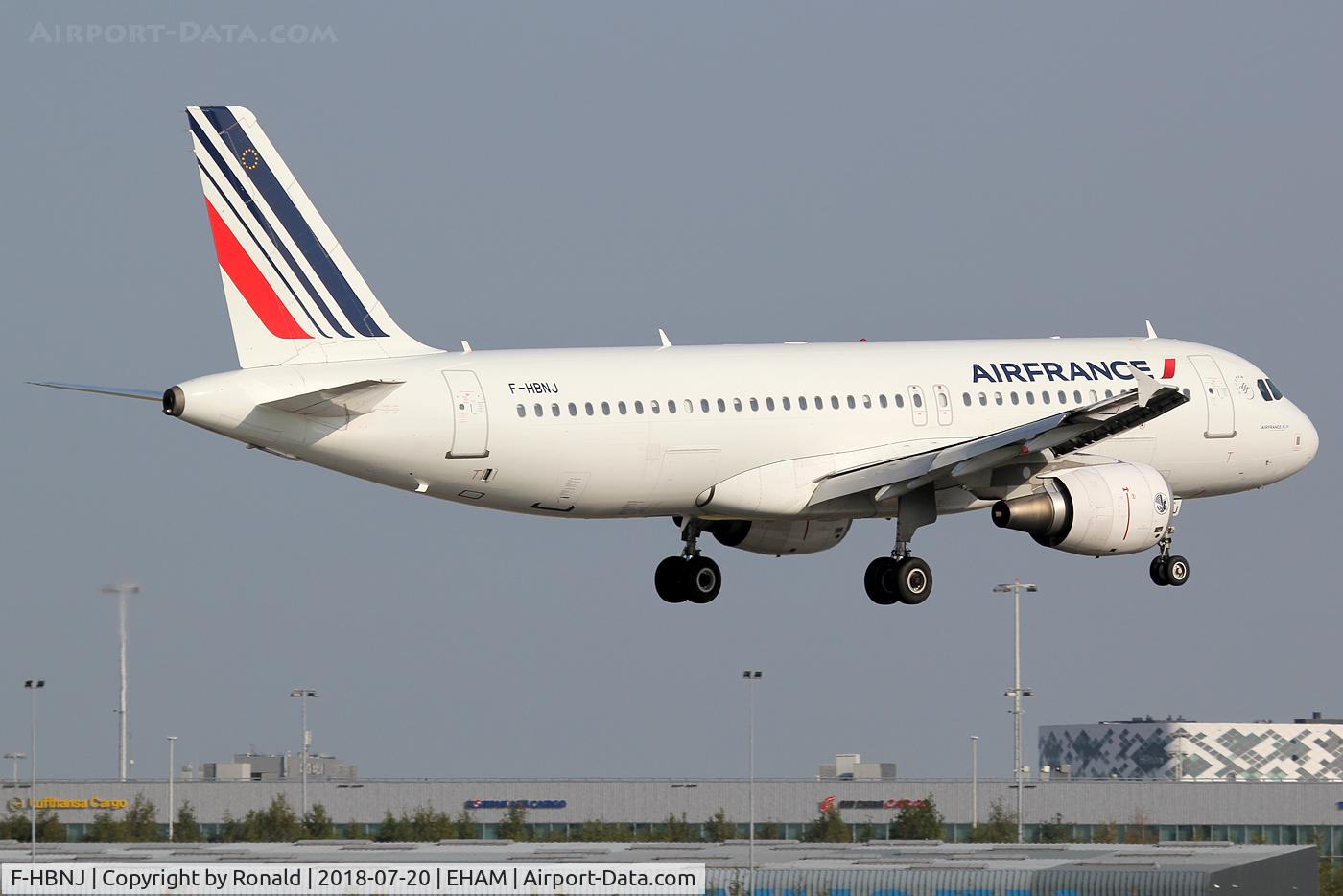 F-HBNJ, 2011 Airbus A320-214 C/N 4908, at spl