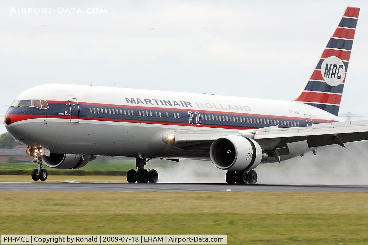 PH-MCL, 1992 Boeing 767-31A/ER C/N 26469, at spl