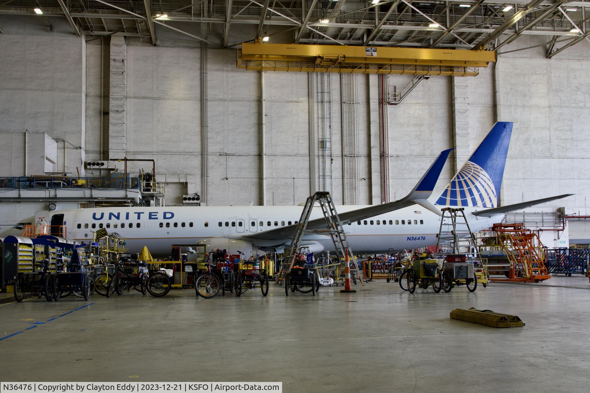 N36476, 2013 Boeing 737-924/ER C/N 38703, SFO 2023.