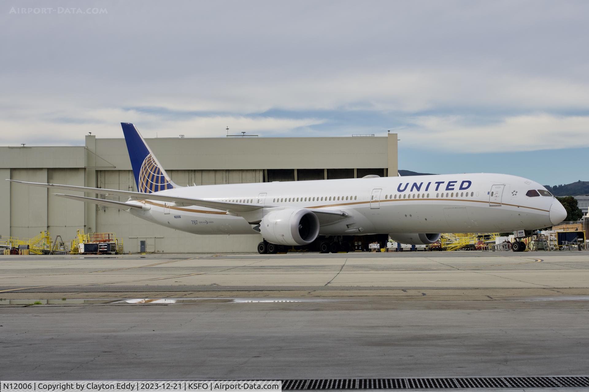 N12006, 2019 Boeing 787-10 Dreamliner C/N 60140, SFO 2023.