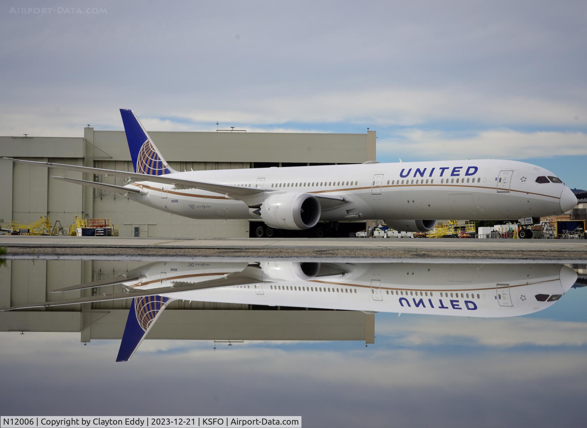 N12006, 2019 Boeing 787-10 Dreamliner C/N 60140, SFO 2023.