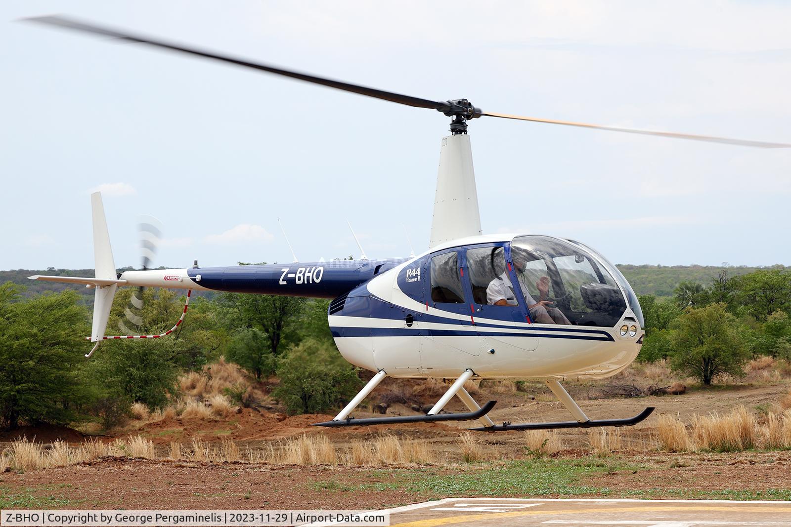 Z-BHO, Robinson R44 C/N 12295, Conducting sightseeing flights over Victoria Falls.