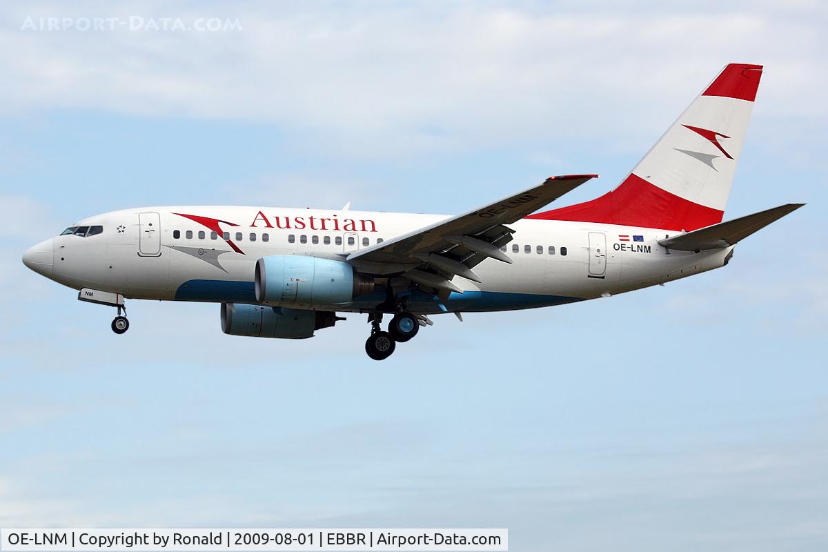 OE-LNM, 2000 Boeing 737-6Z9 C/N 30138, at bru