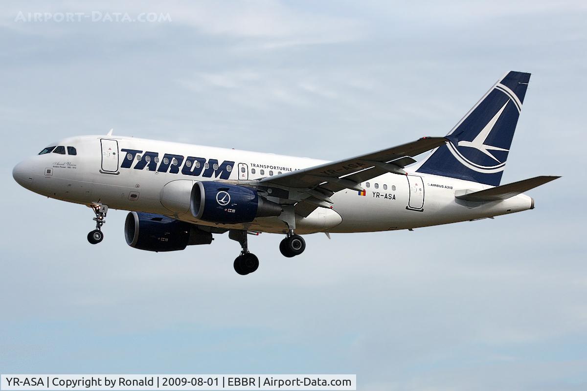 YR-ASA, 2006 Airbus A318-111 C/N 2931, at bru
