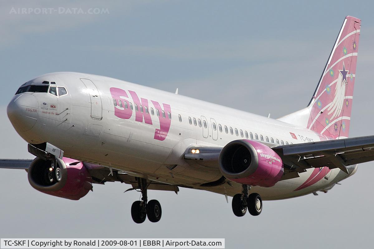 TC-SKF, 1993 Boeing 737-4Q8 C/N 26291/2513, at bru