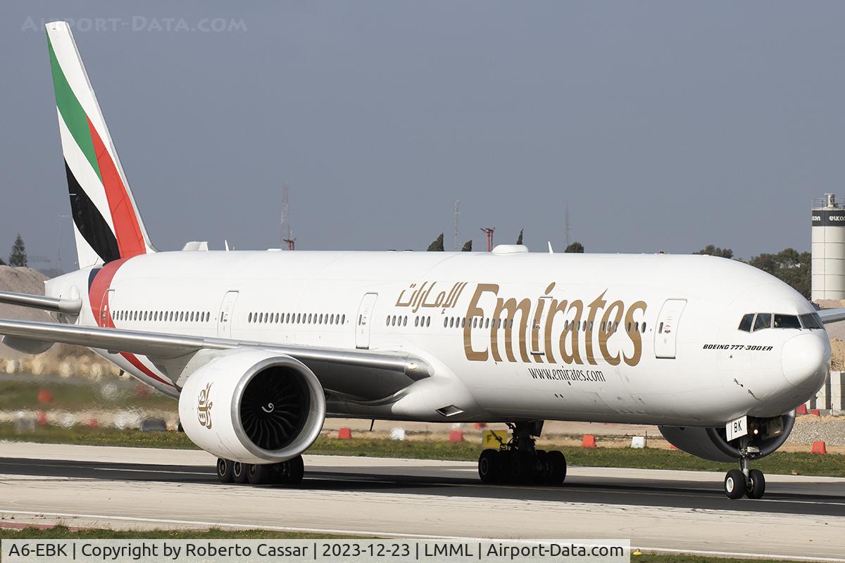 A6-EBK, 2006 Boeing 777-31H/ER C/N 34481, Runway 31 Backtrack