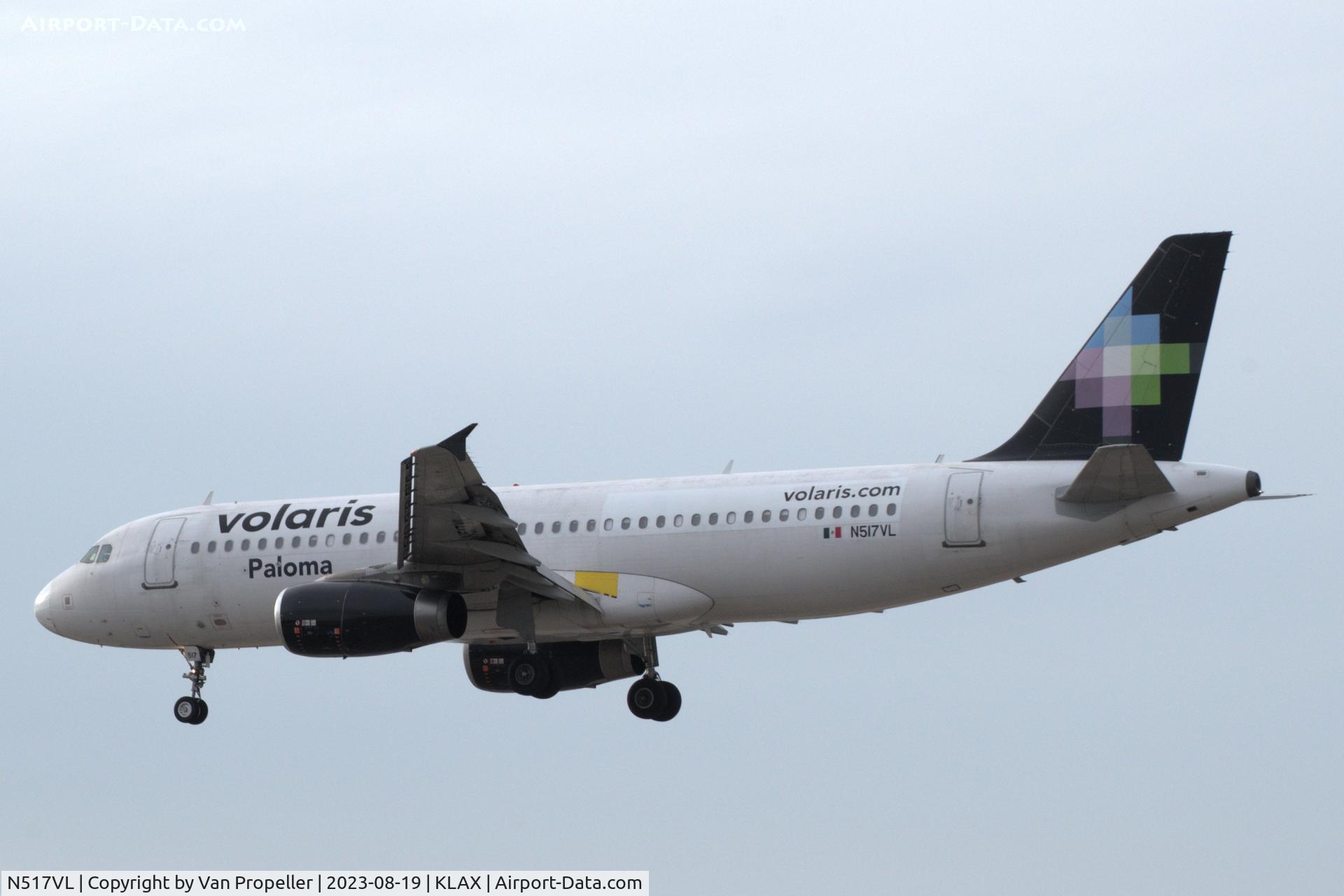 N517VL, 2011 Airbus A320-233 C/N 4741, Volaris Airbus A320-233 on approach to LAX