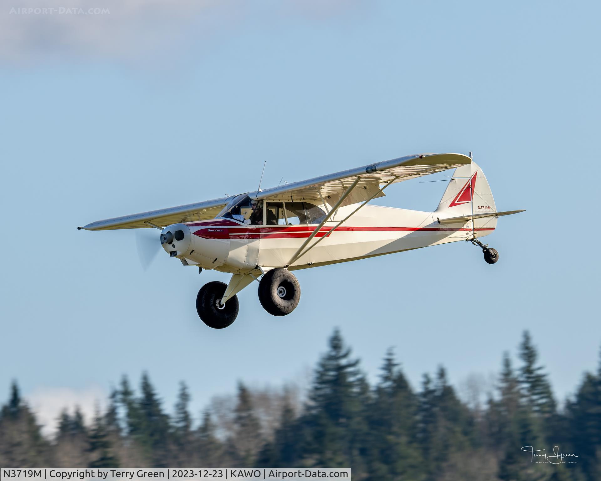N3719M, 1947 Piper PA-12 Super Cruiser C/N 12-2541, KAWO