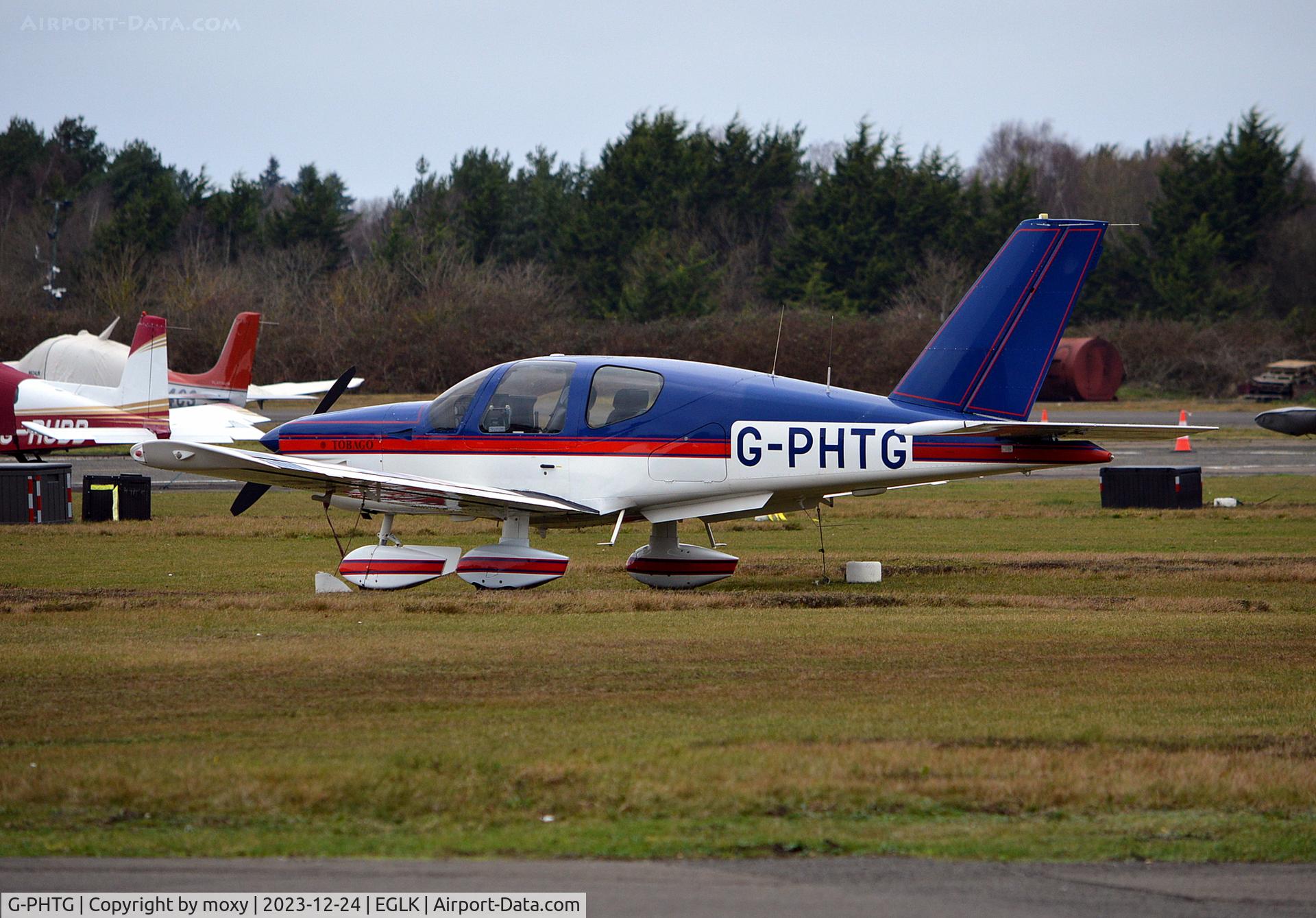 G-PHTG, 1990 Socata TB-10 Tobago C/N 1008, Socata TB-10 Tobago at Blackbushe.