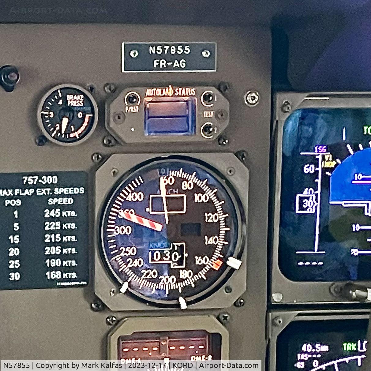 N57855, 2004 Boeing 757-324 C/N 32814, B753 United Airlines Boeing 757-324 N57855 UAL2430 ORD-LAX