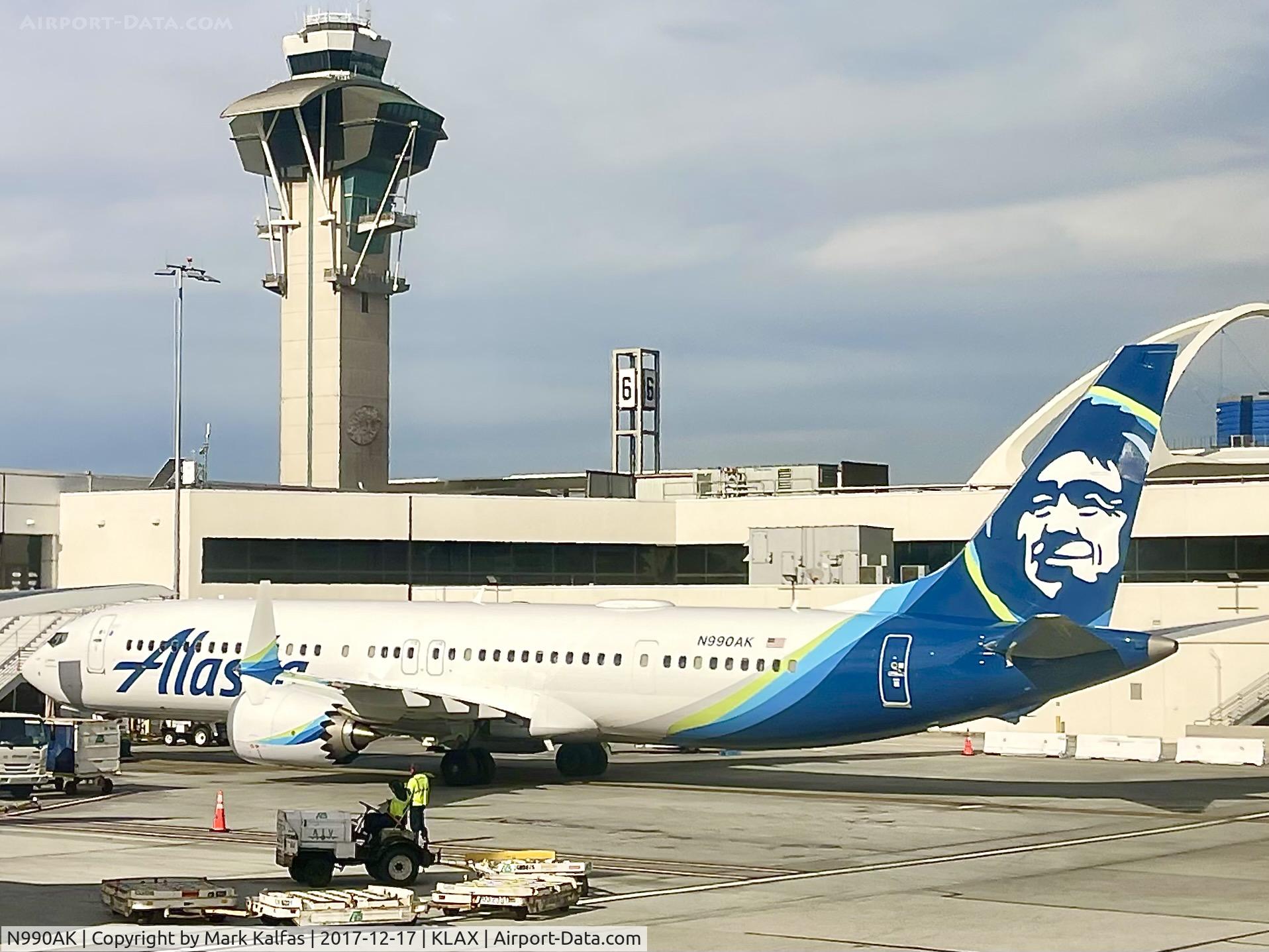 N990AK, 2023 Boeing Boeing 737 MAX 9 C/N 67424, B39M Alasak Airlines Boeing 737 MAX 9  N990AK ASA1398 LAX-MZT Gate 60 LAX