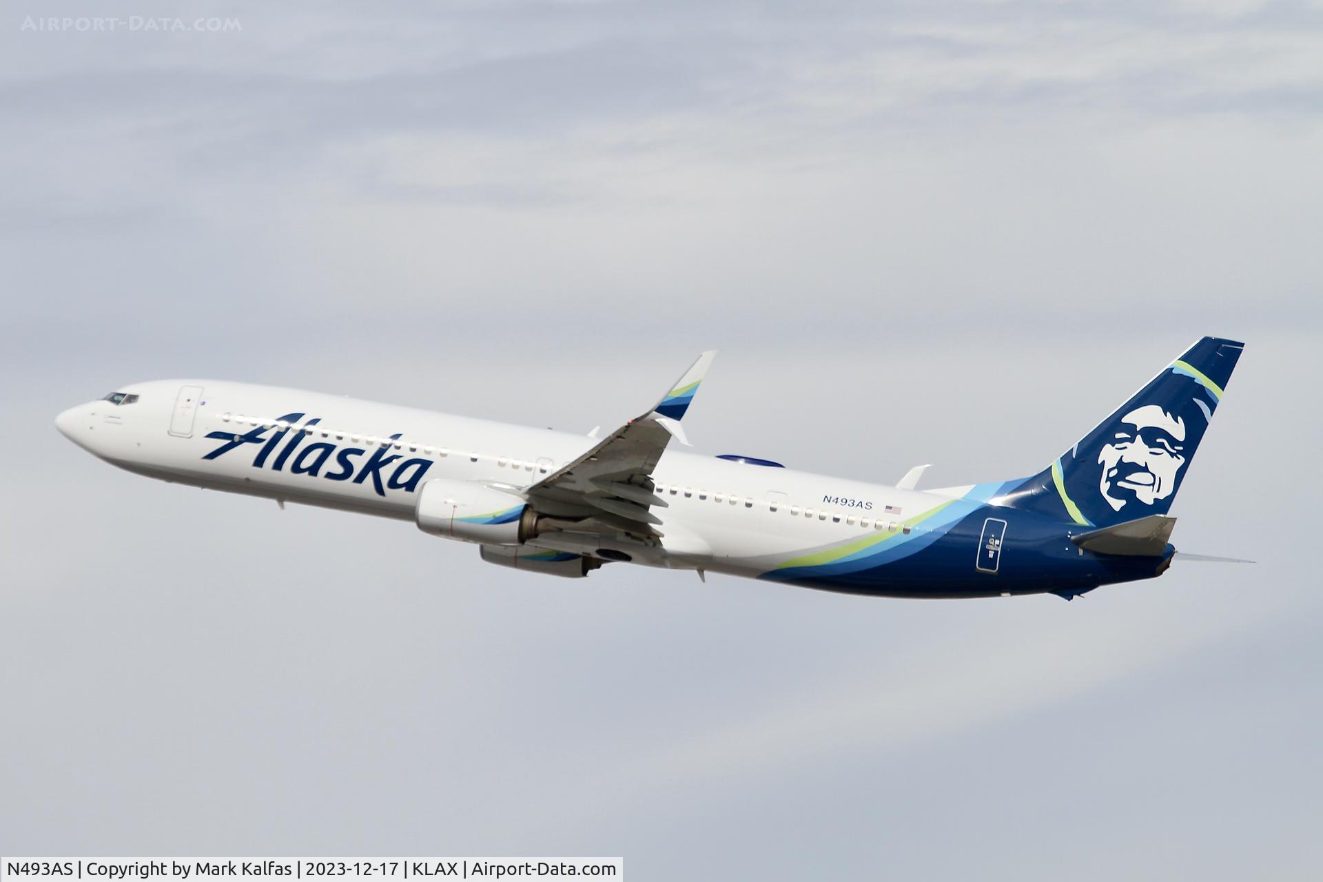 N493AS, 2016 Boeing 737-990/ER C/N 41727, B739 Alaska Airlines Boeing 737-990ER  N493AS AS310 KLAX-KORD