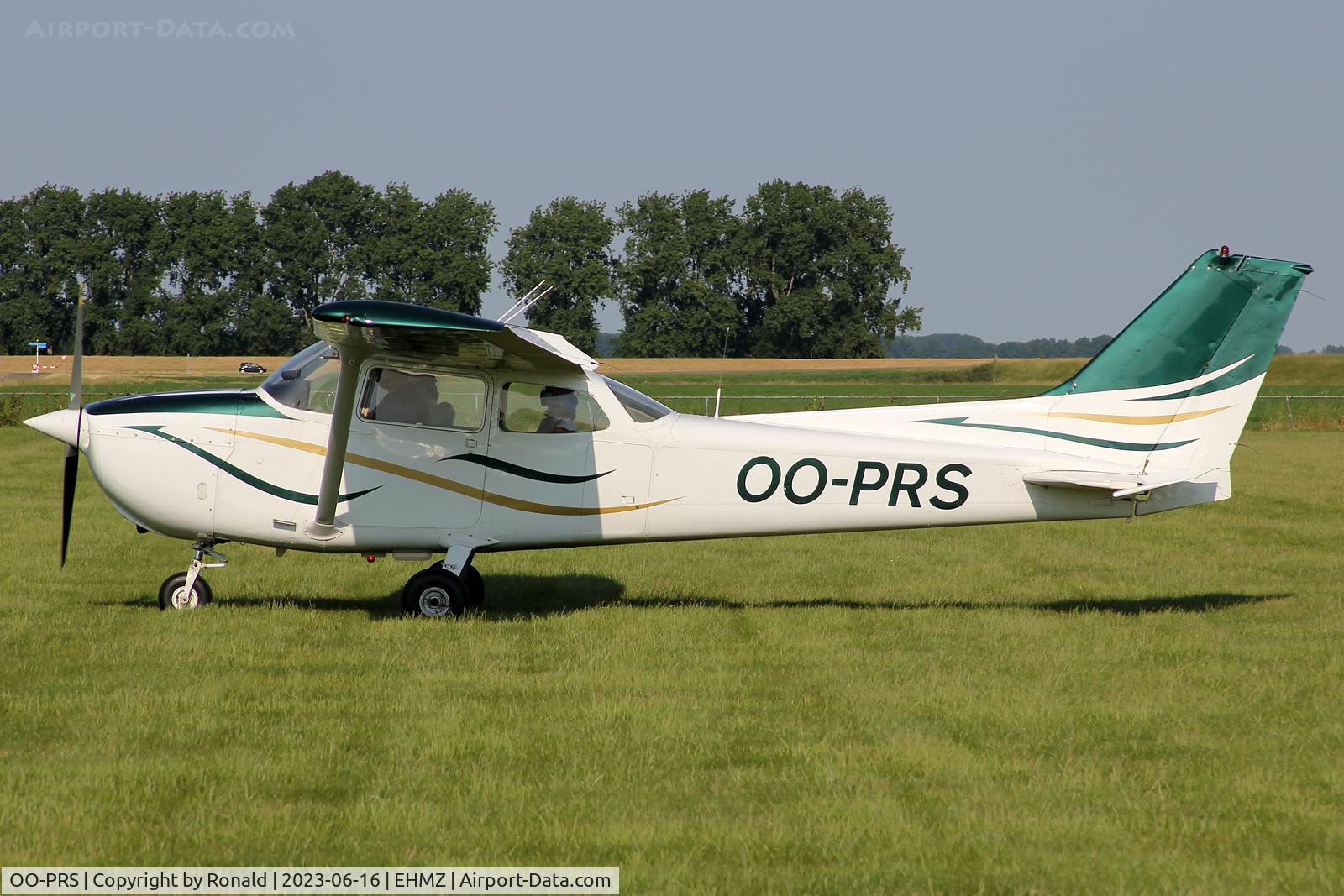 OO-PRS, 1974 Reims F172M II Skyhawk C/N 1044, at ehmz