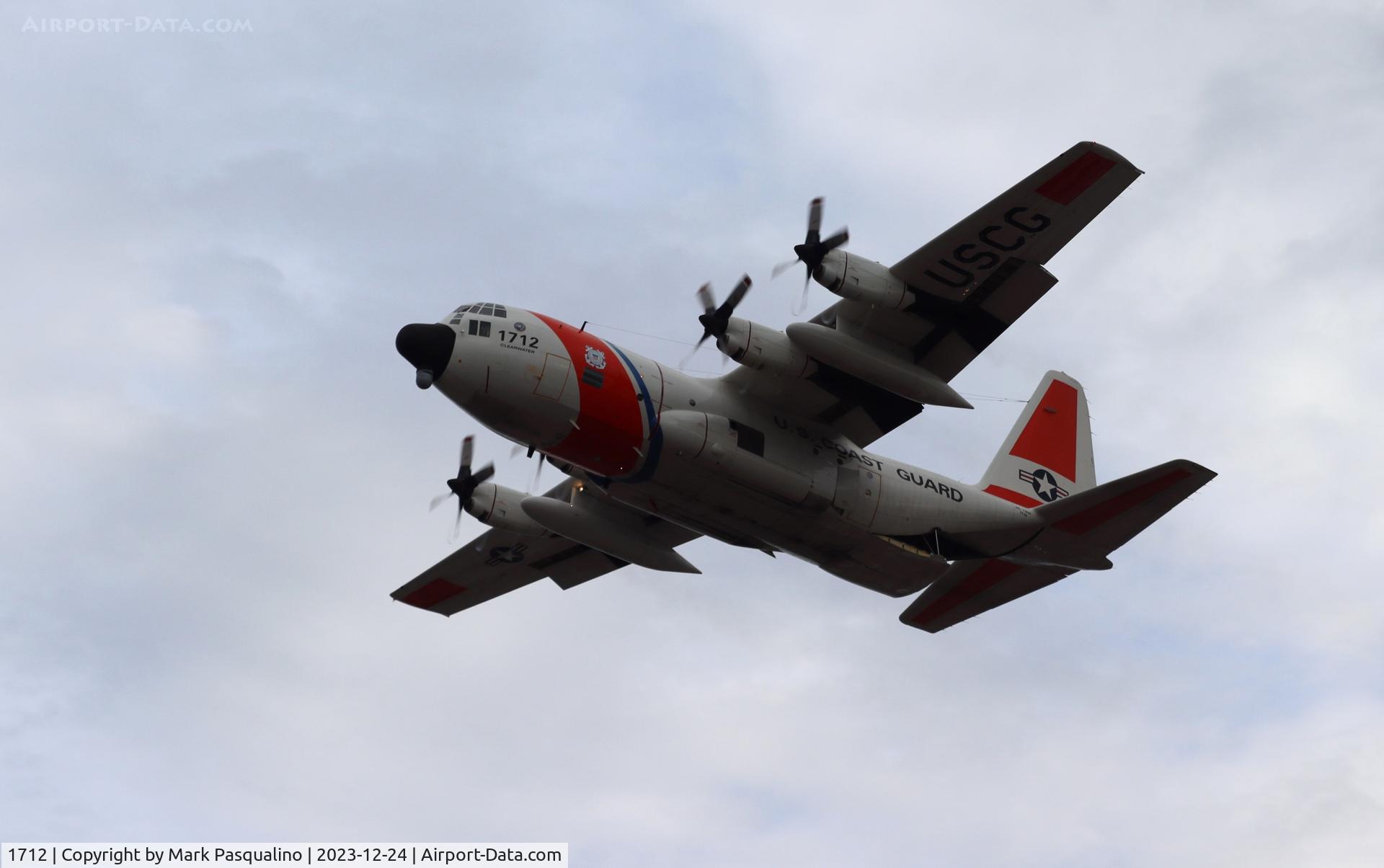 1712, 1985 Lockheed HC-130H Hercules C/N 382-5033, Lockheed HC-130H  Fly by for Tampa Bay-Jacksonvillle Game