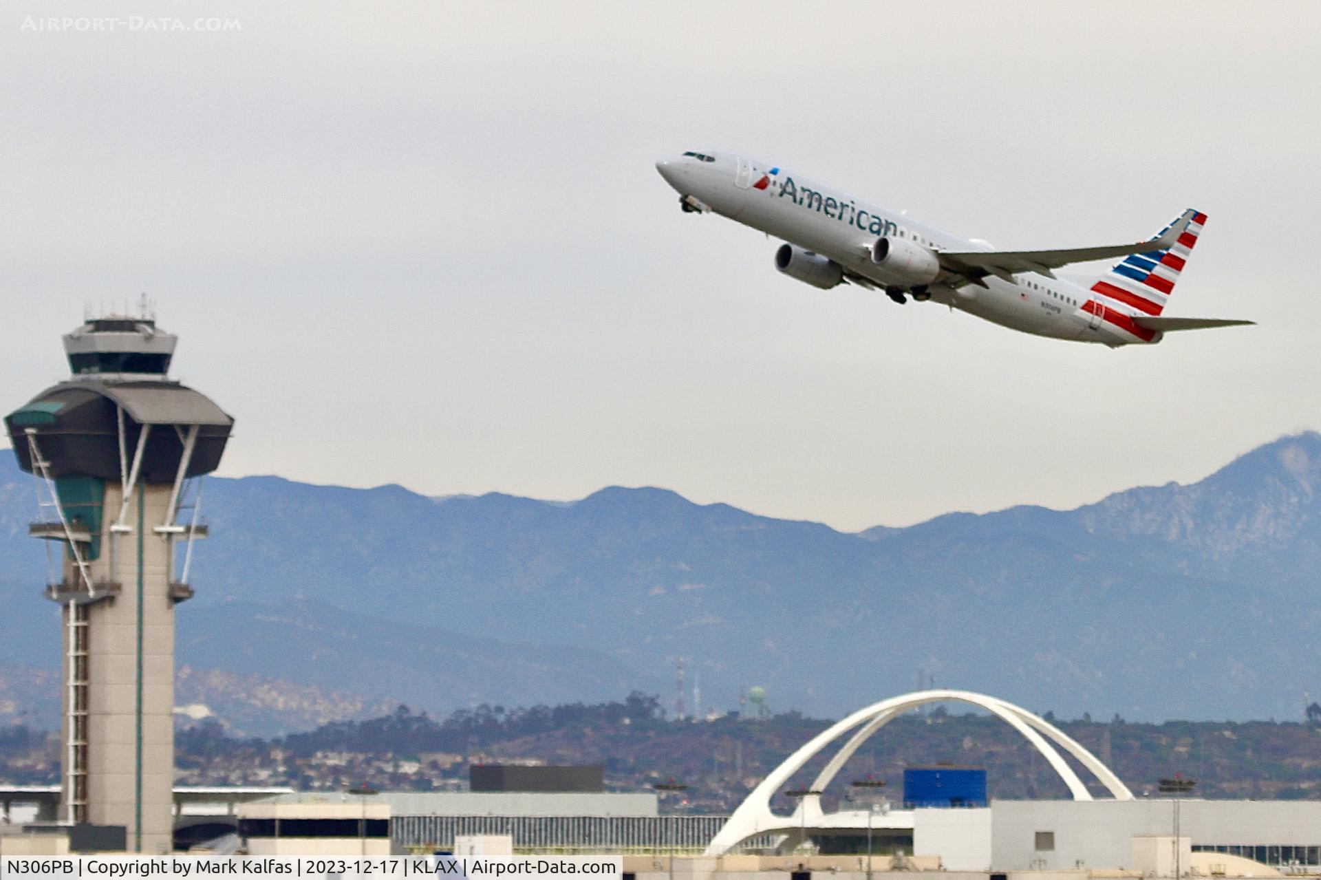 N306PB, 2017 Boeing 737-800 C/N 31257, B738 American Airlines Boeing 737-800 N306PB AA2388 KLAX-KLAS, departing 25R KLAX