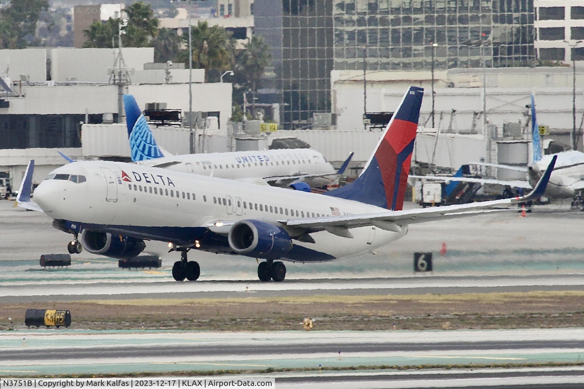 N3751B, 2001 Boeing 737-832 C/N 30491, B738 Delta Airlines Boeing 737-800 N3751B DAL1115 KLAX-KMSU