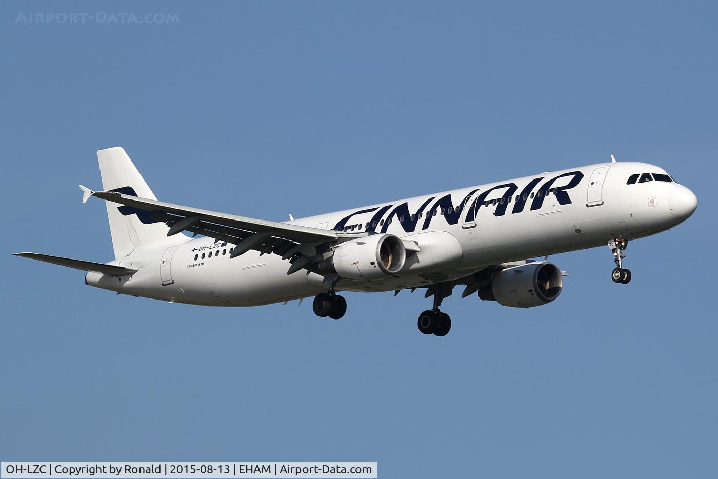 OH-LZC, 2000 Airbus A321-211 C/N 1185, at spl