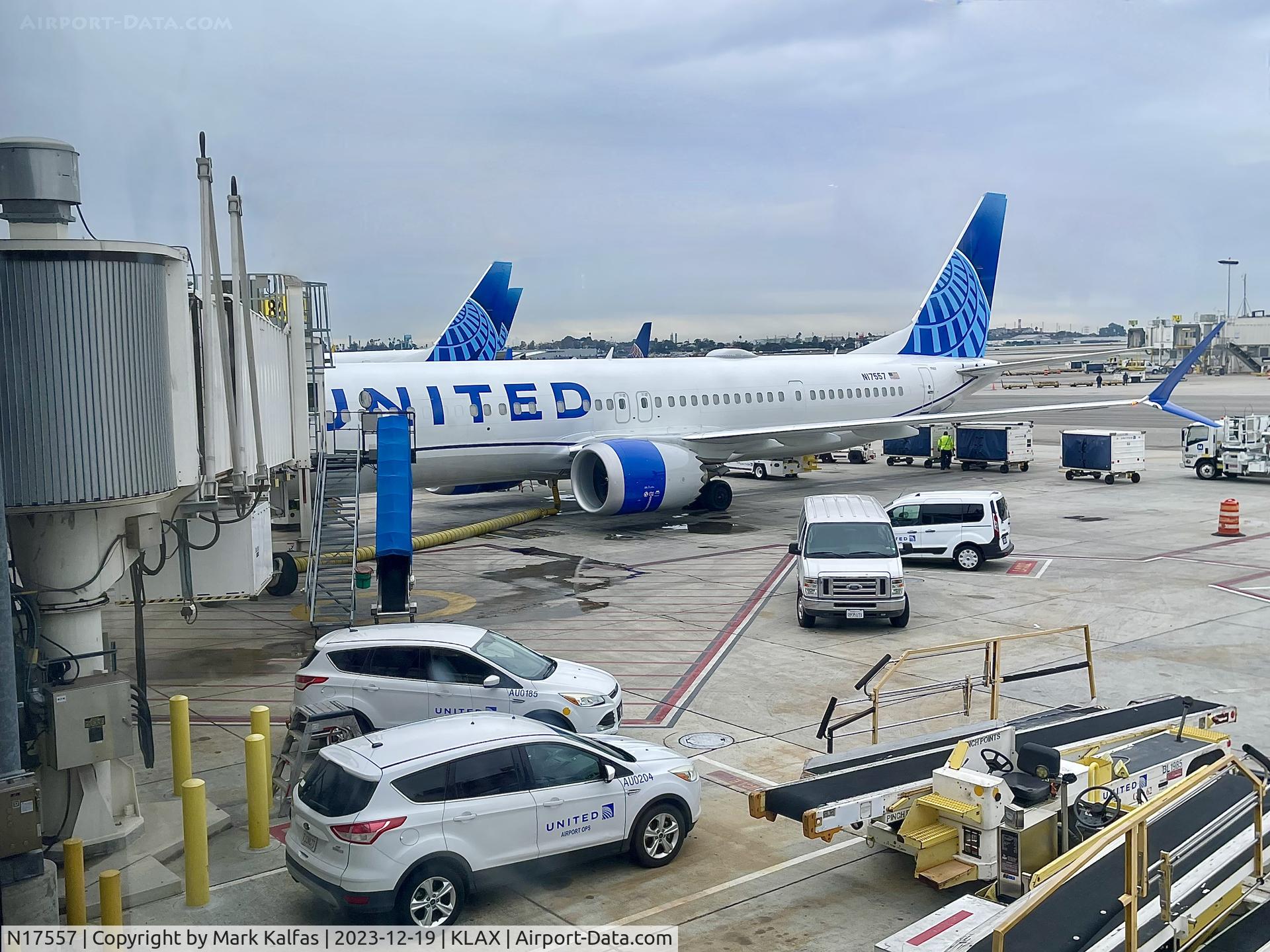 N17557, 2023 Boeing 737-9 MAX C/N 67584, B39M United Airlines Boeing 737 MAX 9 N17557 UA1897 LAX-ORD