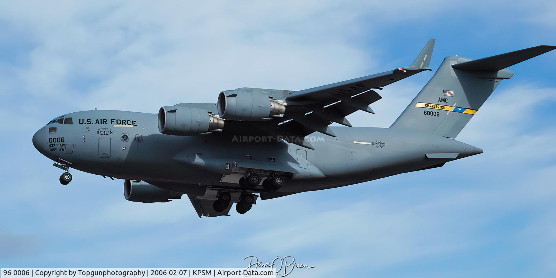 96-0006, 1996 McDonnell Douglas C-17A Globemaster III C/N P-38, REACH439 inbound RW34