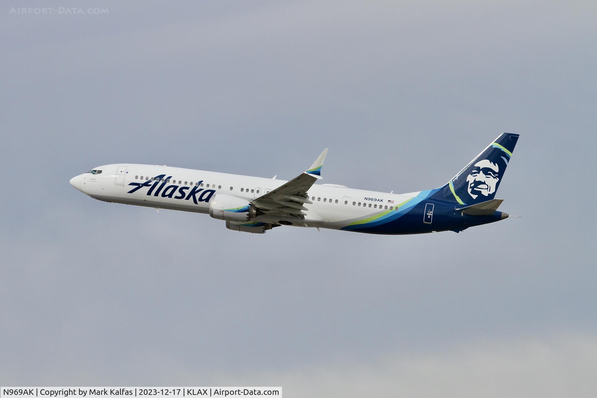 N969AK, 2023 Boeing 737 MAX 9 C/N 67421, B39M Alaska Airlines Boeing 737 MAX 9 N969AK ASA1219  LAX-SEA.