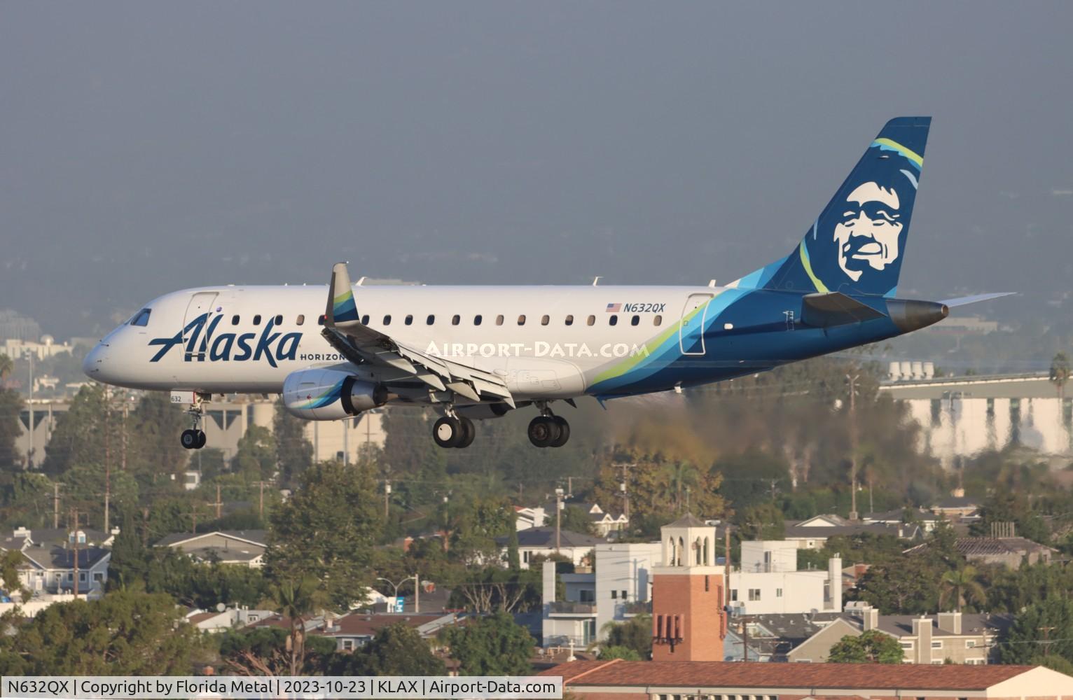 N632QX, 2018 Embraer 175LR (ERJ-170-200LR) C/N 17000718, QXE/ASA E175 zx PDX-LAX