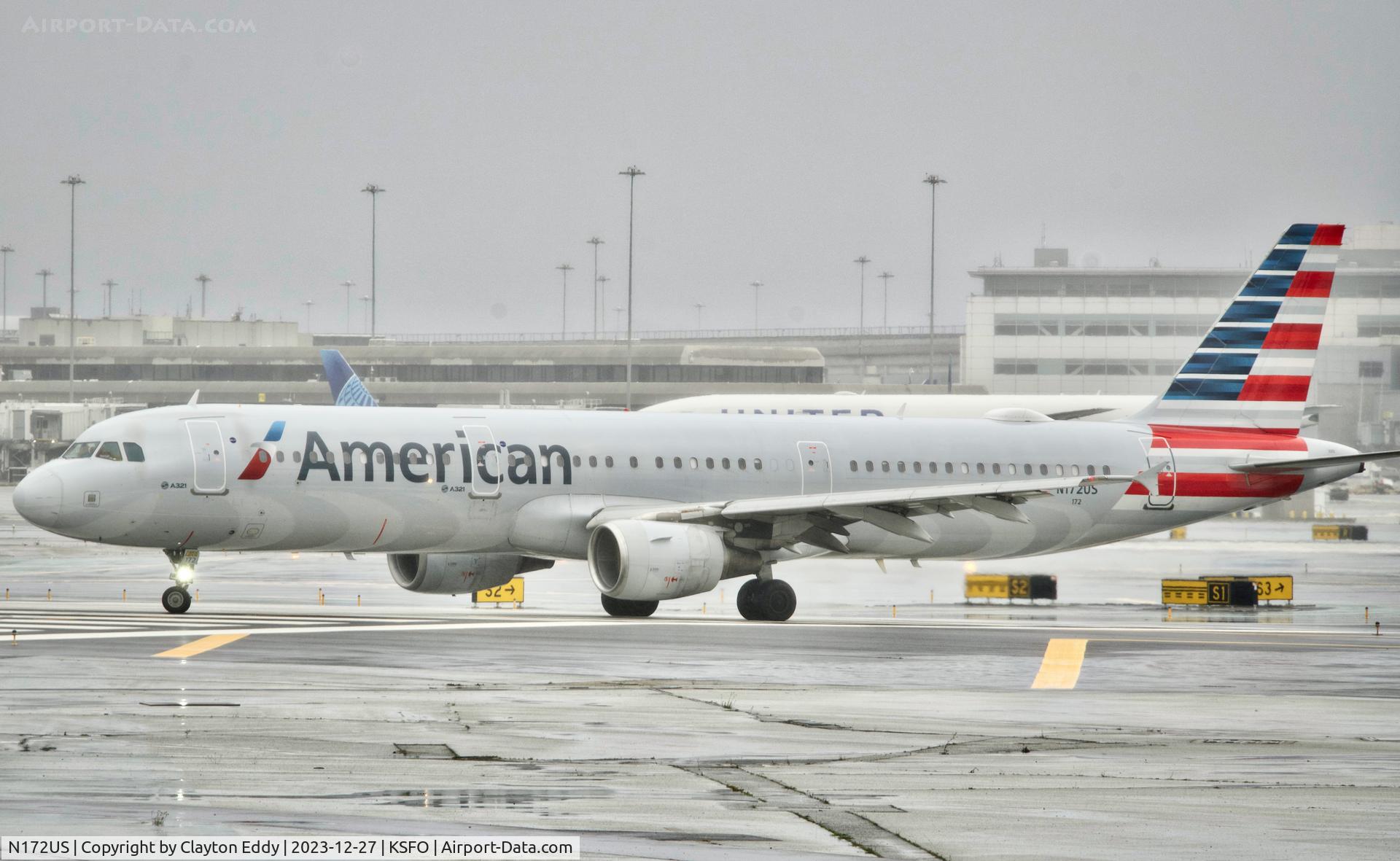 N172US, 2001 Airbus A321-211 C/N 1472, Runway 10 SFO 2023.