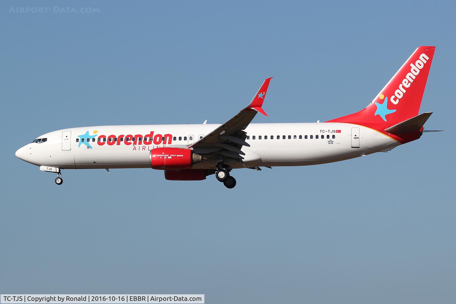 TC-TJS, 2006 Boeing 737-81B C/N 34252, at bru