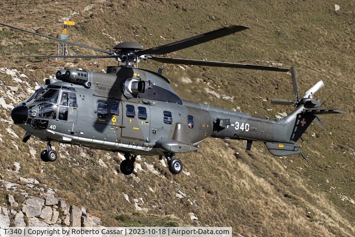 T-340, 2002 Eurocopter AS-532UL Cougar C/N 2554/MIS025, AXALP Airshow 2023