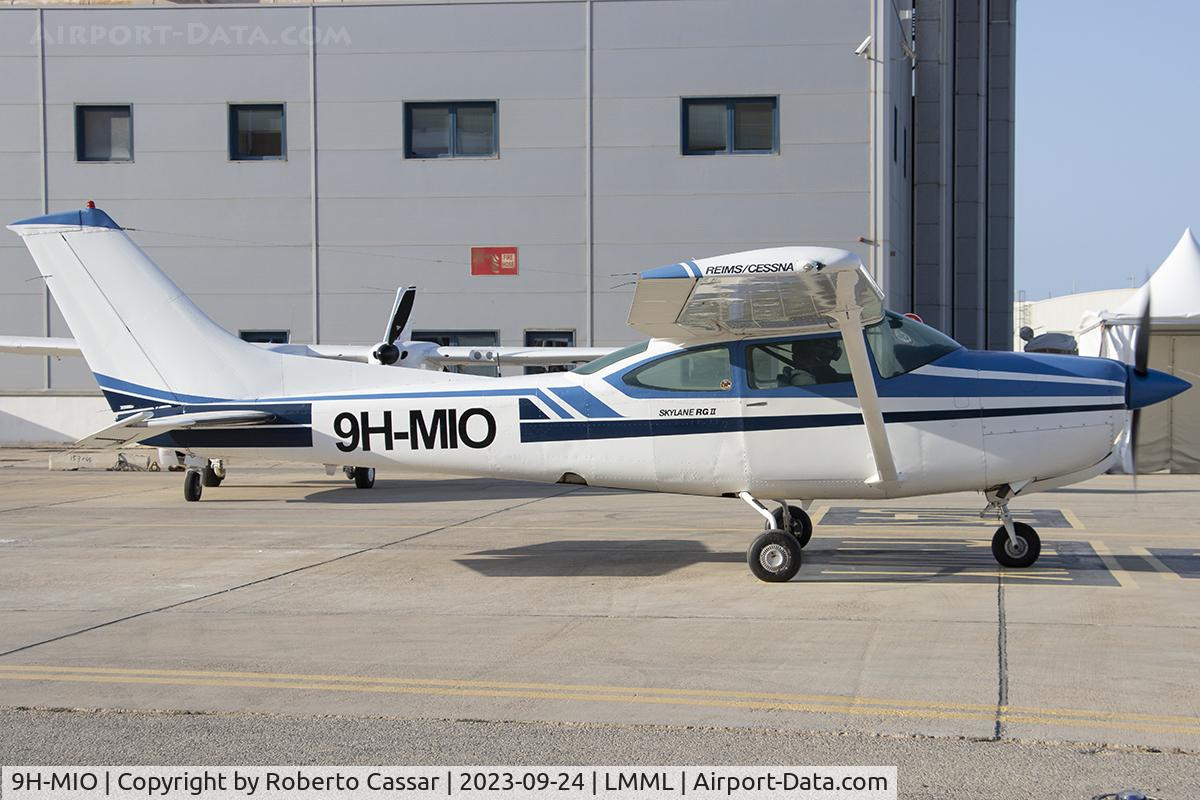 9H-MIO, Reims Cessna FR182 Skylane RG C/N 1820037, Malta International Airshow 2023