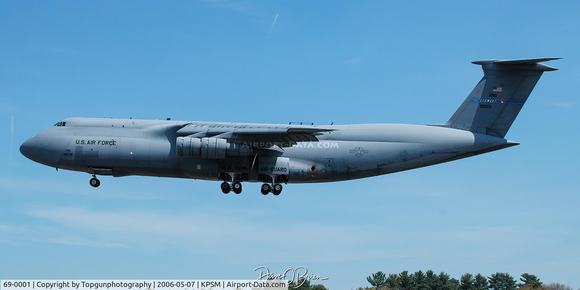 69-0001, 1970 Lockheed C-5A Galaxy C/N 500-32, POLO32 landing RW34