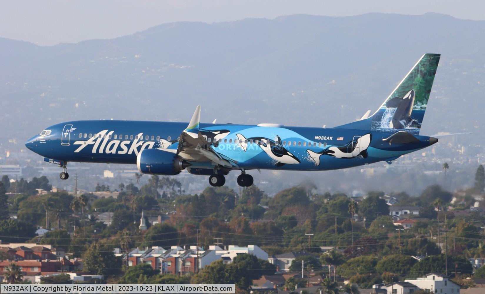N932AK, 2021 Boeing 737-9 MAX C/N 44089, ASA 737-9 orca zx SEA-LAX