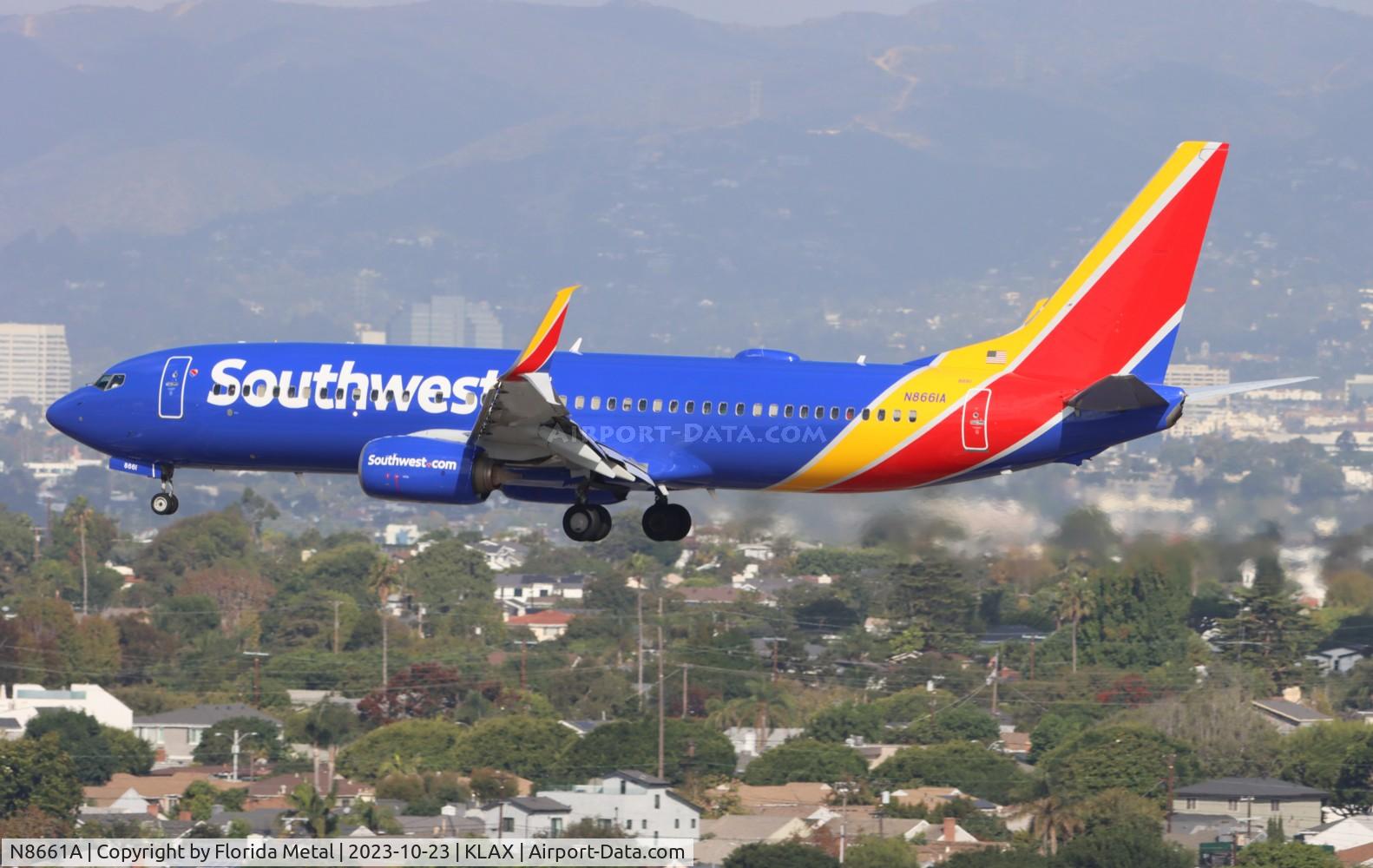 N8661A, 2015 Boeing 737-8H4 C/N 36906, SWA 738 zx AUS-LAX