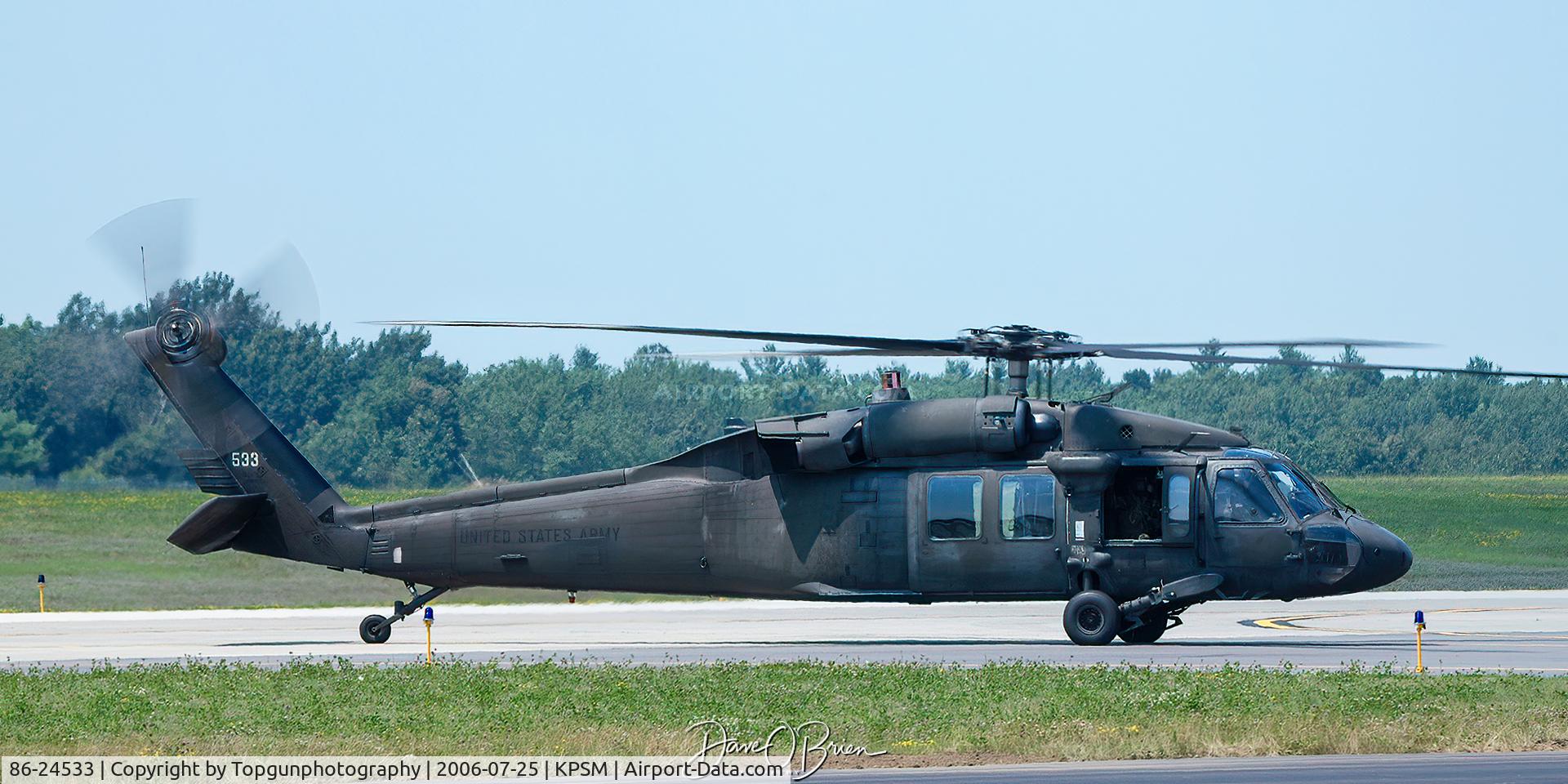 86-24533, 1987 Sikorsky UH-60A Black Hawk C/N 701037, RI ARNG stopping in for lunch