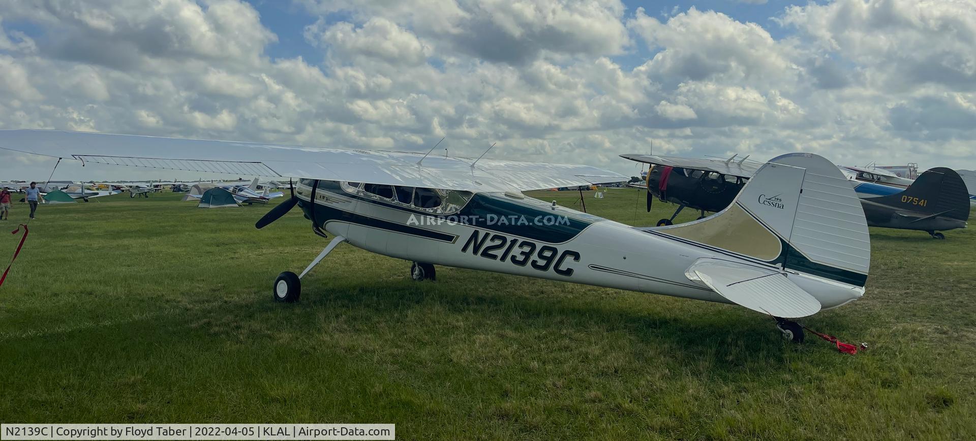 N2139C, 1953 Cessna 195B Businessliner C/N 16124, Sun n Fun 2022