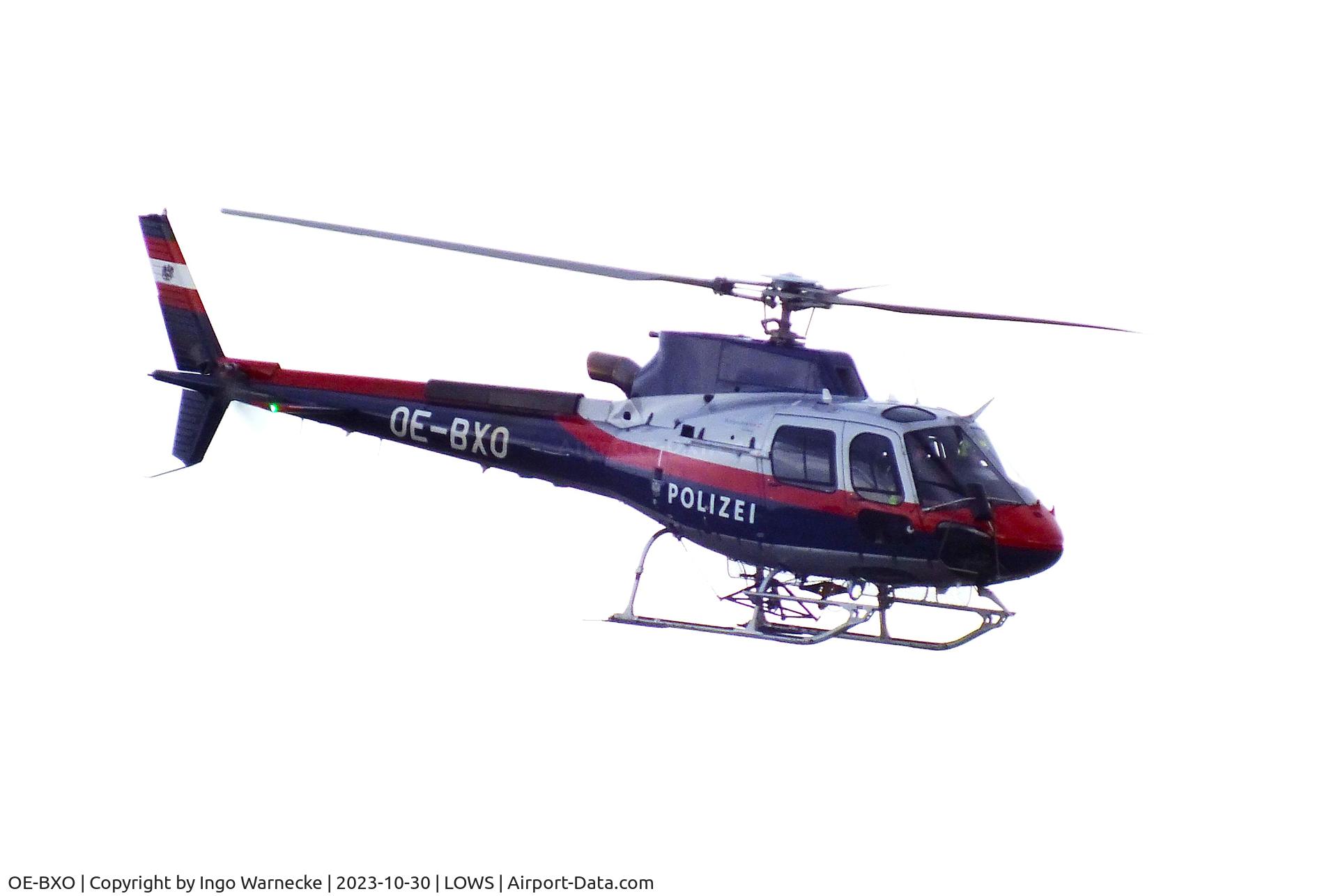 OE-BXO, 2018 Airbus Helicopters AS-350B-3 Ecureuil C/N 8597, Aerospatiale (Airbus Helicopters) AS.350B-3 Ecureuil of the austrian police at Salzburg airport W.A.Mozart