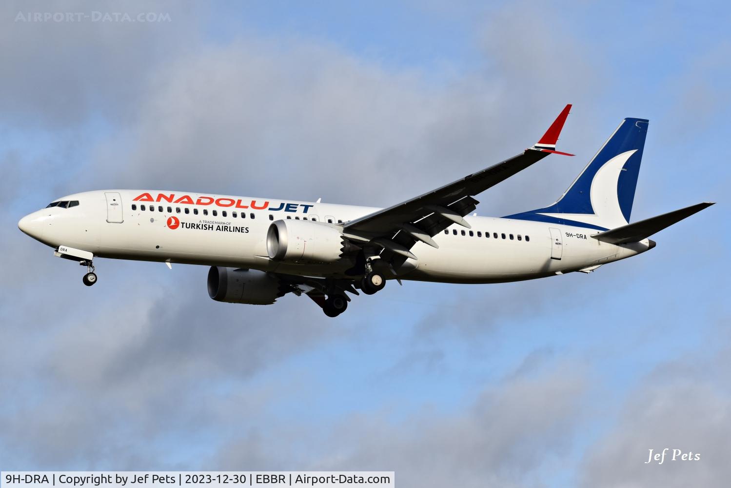 9H-DRA, 2017 Boeing 737-8 MAX C/N 42827, Short final at Brussels Airport.