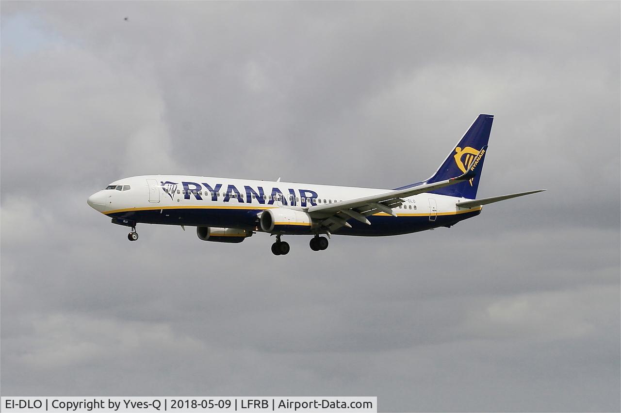 EI-DLO, 2006 Boeing 737-8AS C/N 34178, Boeing 737-8AS, On final rwy 25L, Brest-Bretagne airport (LFRB-BES)