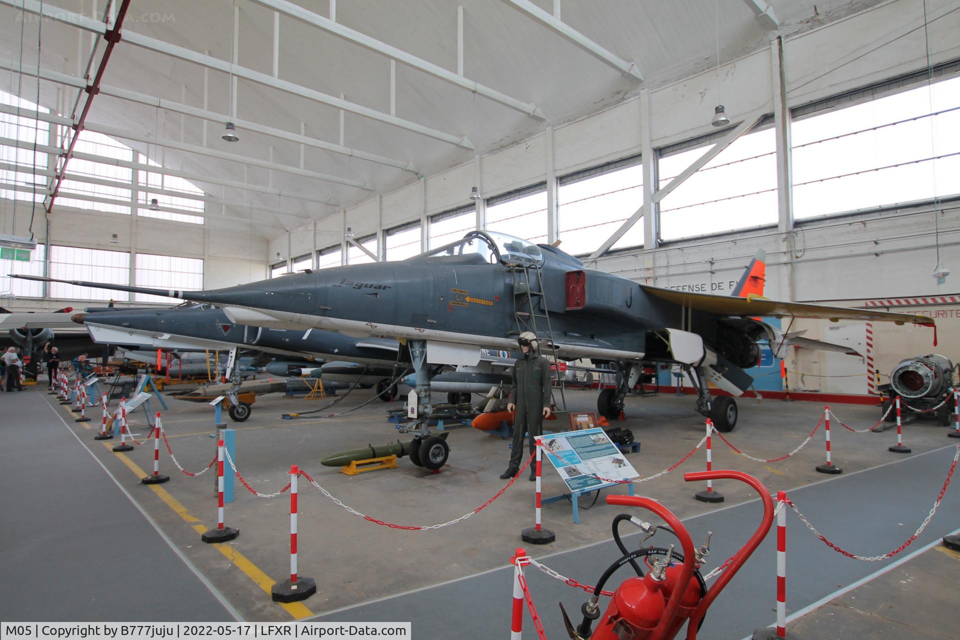 M05, Sepecat Jaguar M C/N M05, at Musée de l'Aéronautique Navale