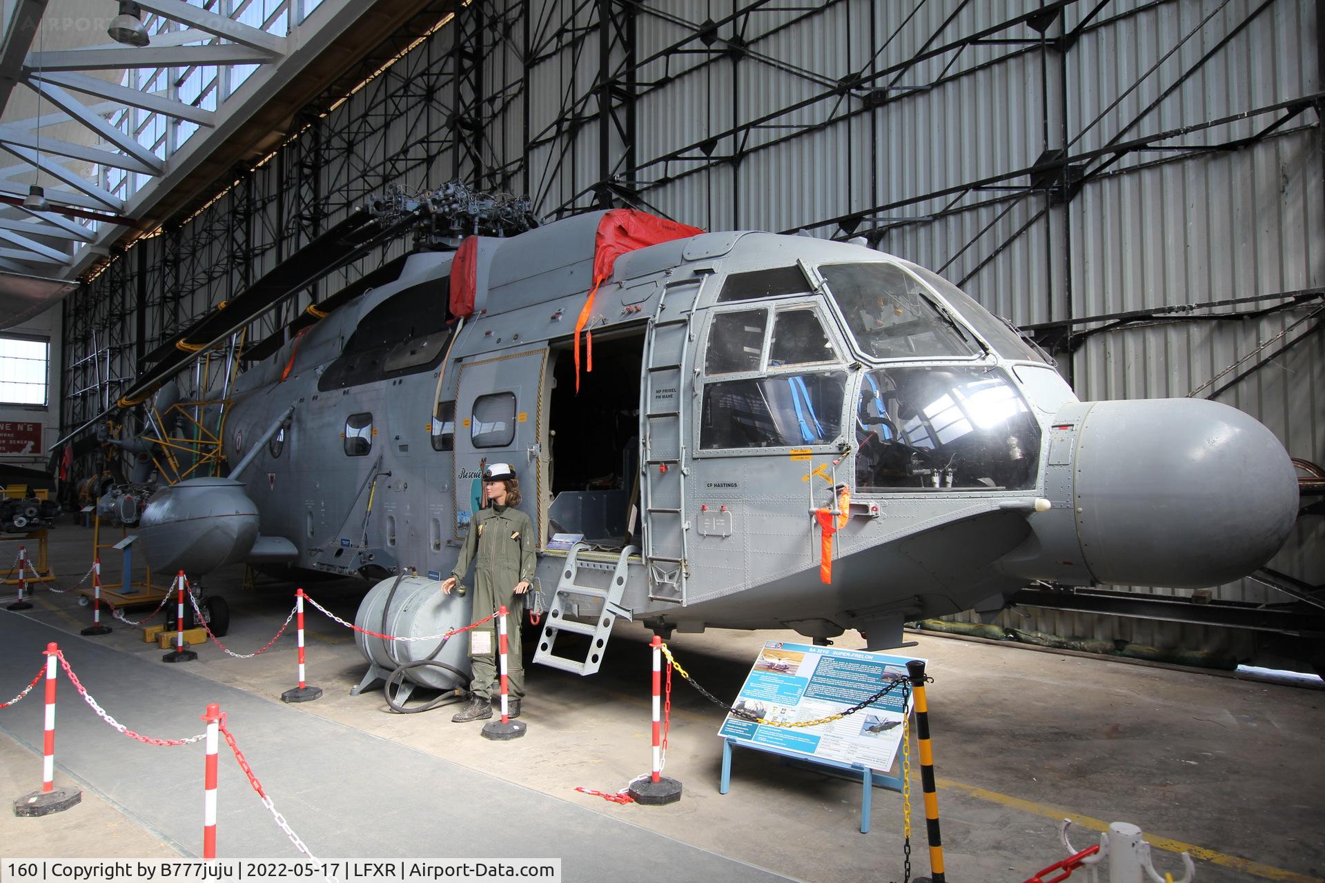 160, Aérospatiale SA-321G Super Frelon C/N 160, at Musée de l'Aéronautique Navale