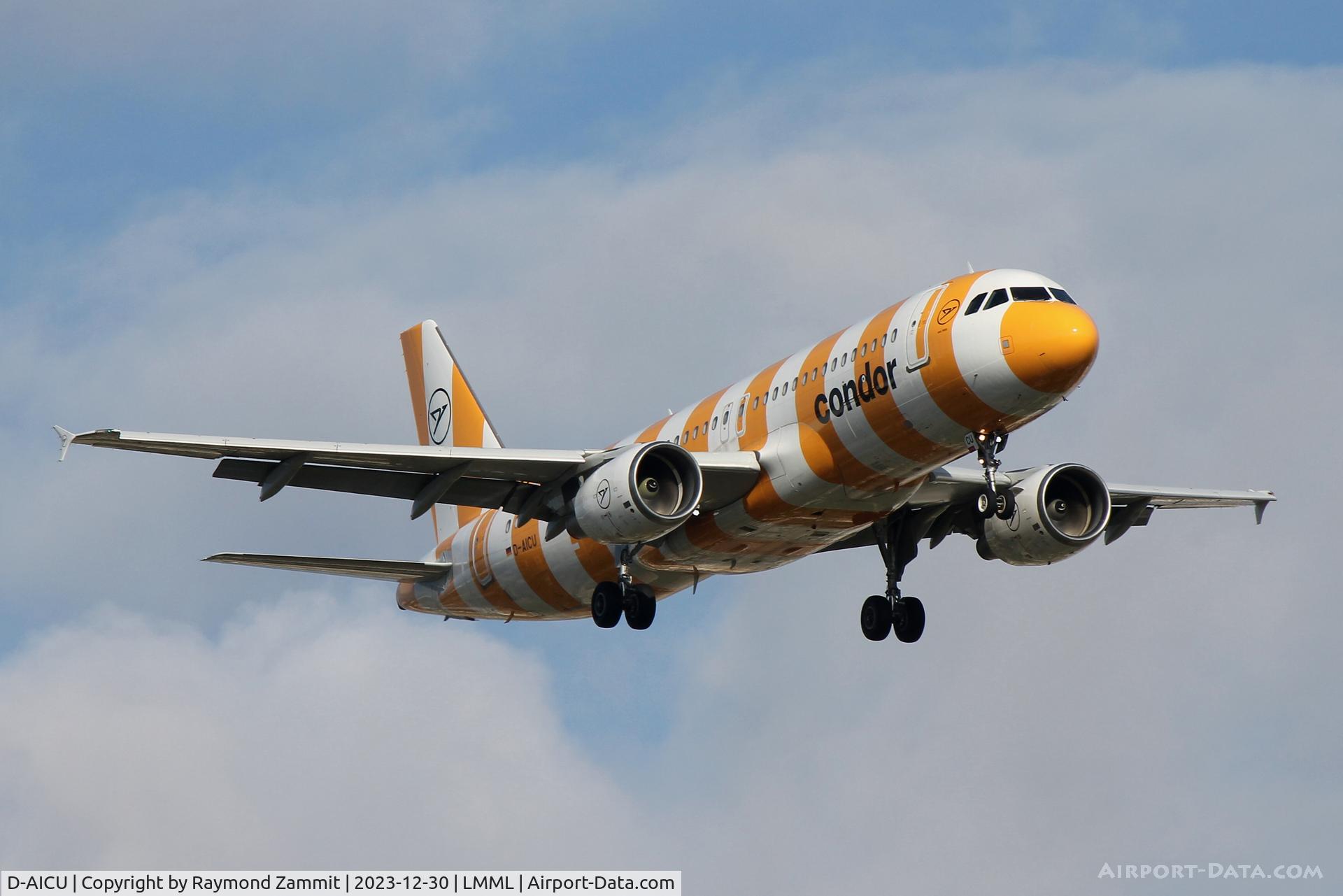 D-AICU, 2009 Airbus A320-214 C/N 3767, A320 D-AICU Condor