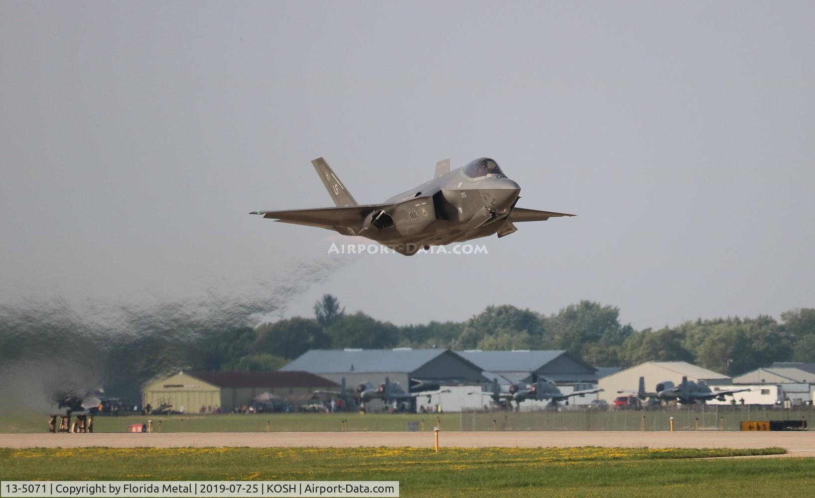 13-5071, 2015 Lockheed Martin F-35A Lightning II C/N AF-77, OSH 2019 zx