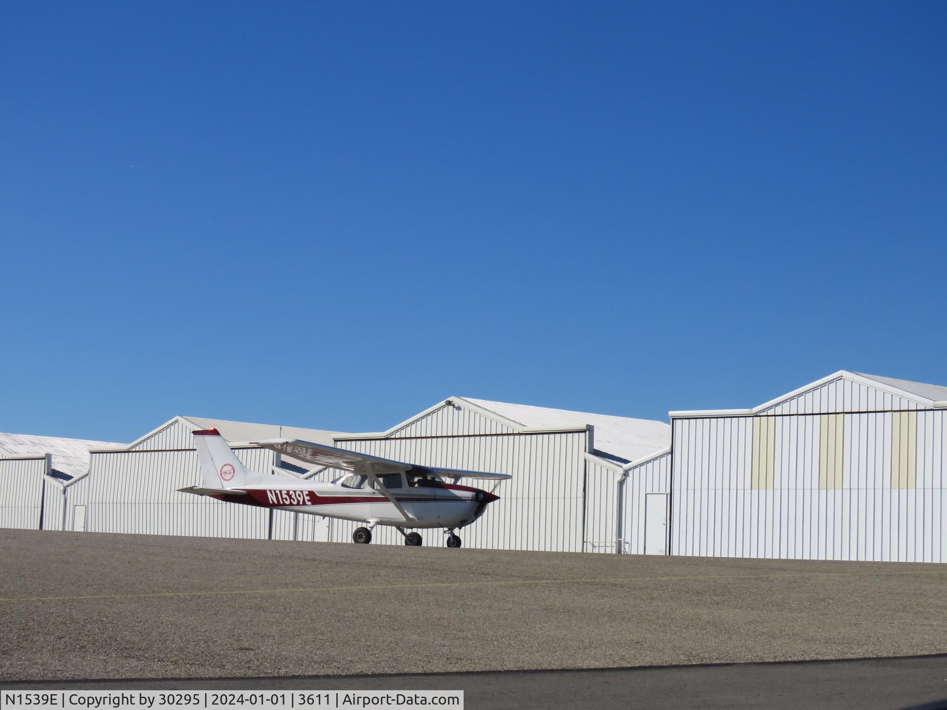 N1539E, 1978 Cessna 172N C/N 17271040, Headed east
