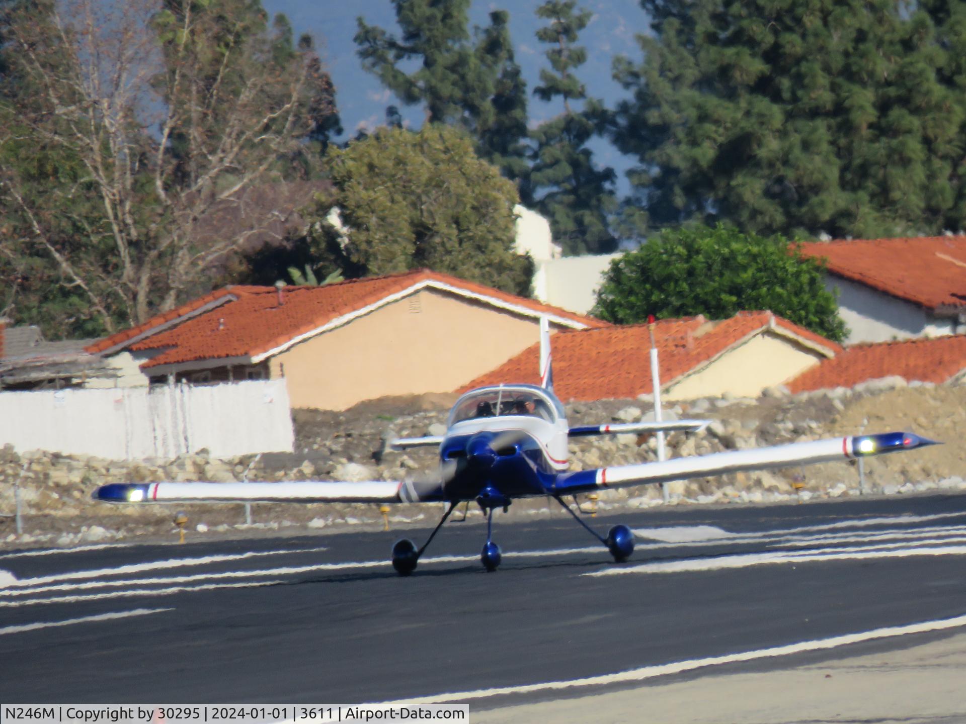 N246M, 2011 Van's RV-9A C/N 90572, Taking off