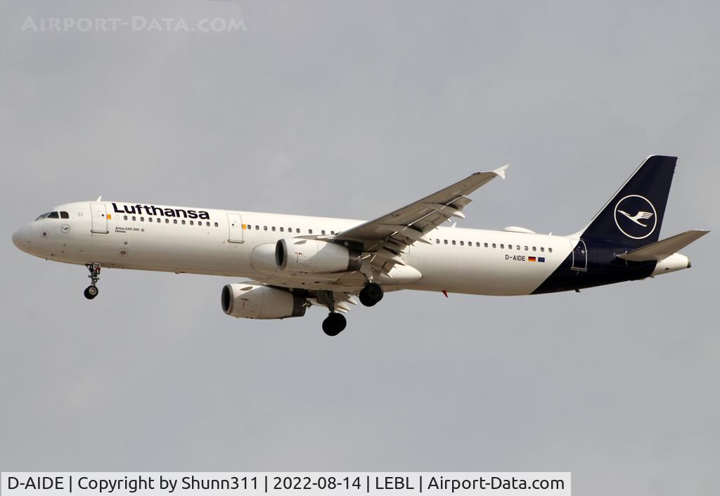 D-AIDE, 1989 Airbus A310-304 C/N 522, Landing rwy 24R in new c/s