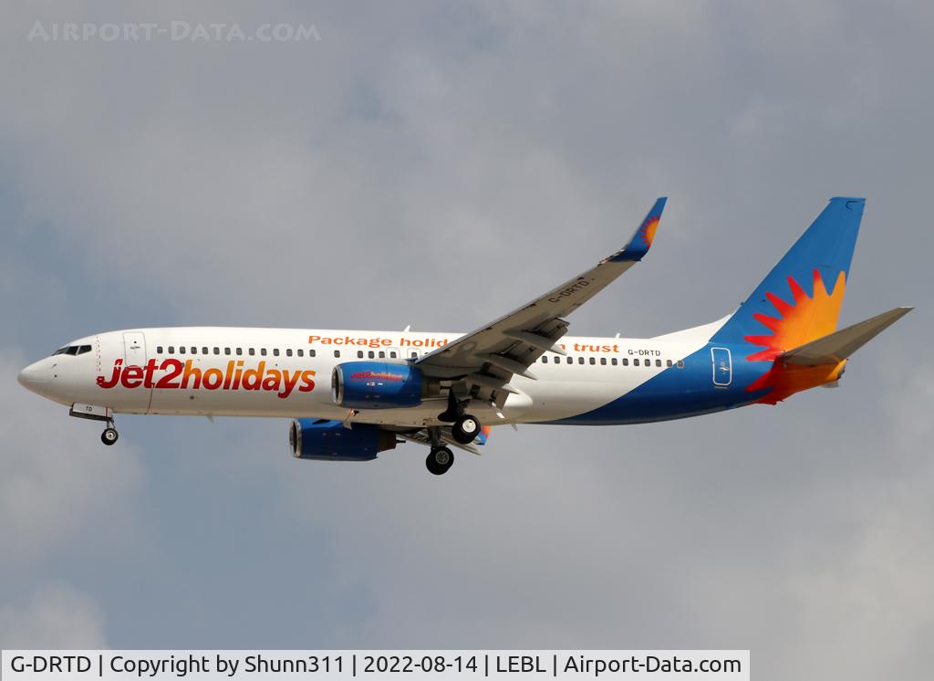 G-DRTD, 2006 Boeing 737-808 C/N 34703, Landing rwy 24R
