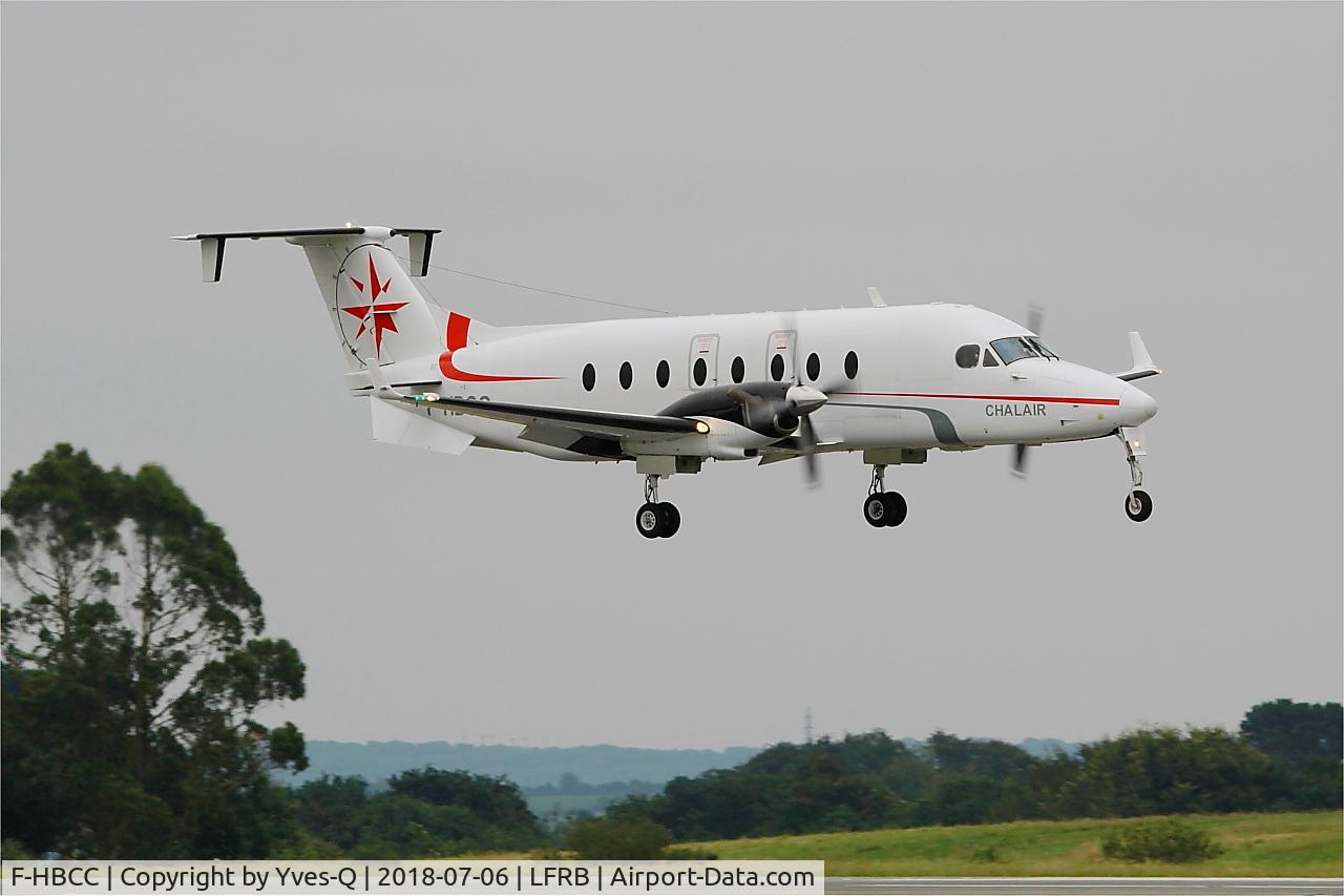 F-HBCC, 1999 Beech 1900D C/N UE-350, Beech 1900D, Landing rwy 25L, Brest-Bretagne Airport (LFRB-BES)